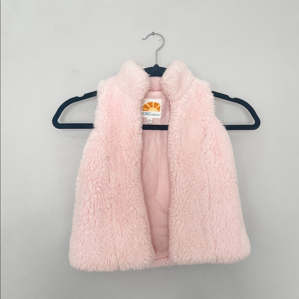 Faux fur powder pink vest size 5 (fits 4T or 5T)